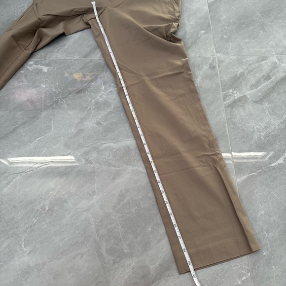 Men’s Tommy Hilfiger THFlex Tate Stretch Khaki Dress Pants Size 30W X 30L - Picture 16 of 16